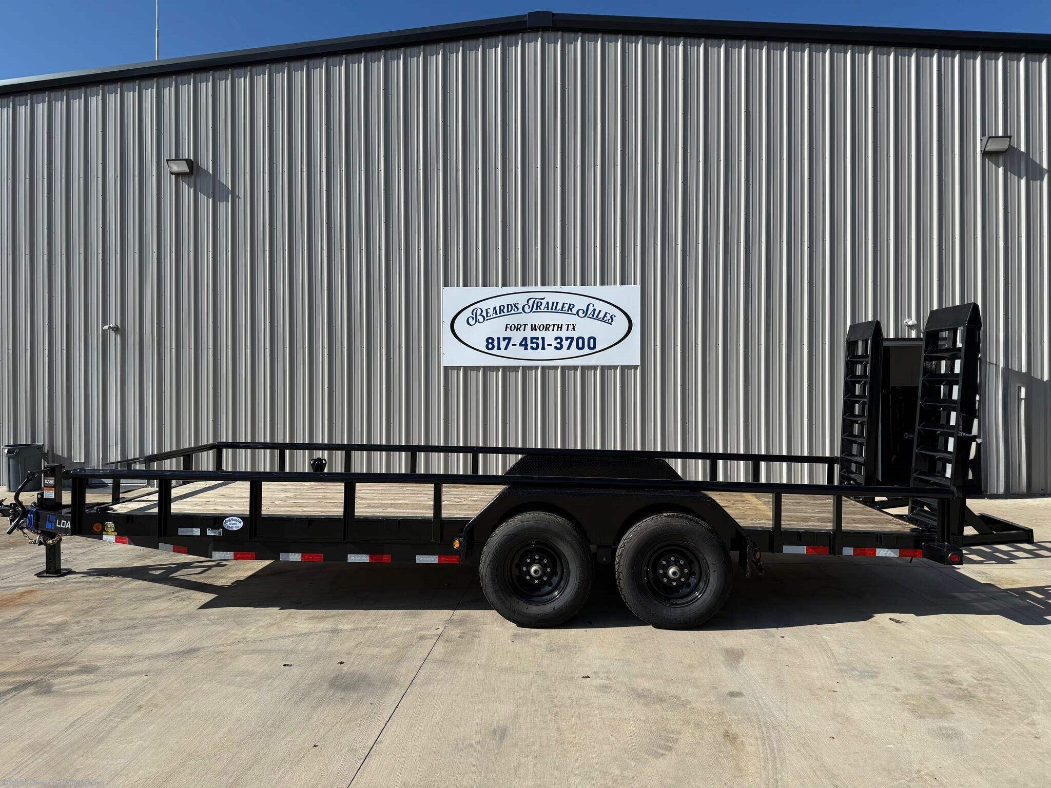 2026 Load Trail CS 83 X 22 - 14K - New Equipment Trailer for sale by Beard's Trailer Sales in Fort Worth, Texas