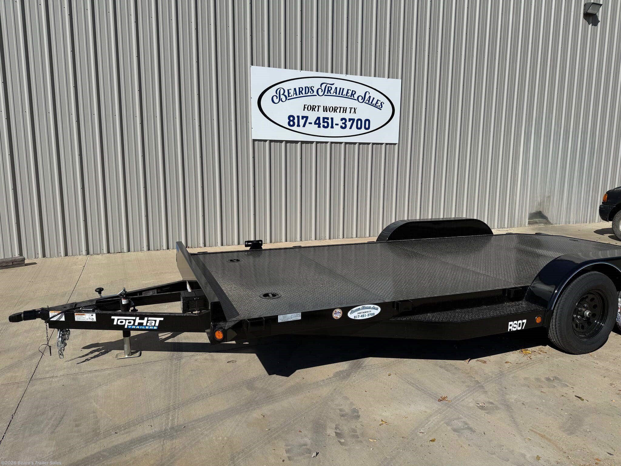 2026 Top Hat Car Hauler 83 X 18 - 7K - New Car Hauler Trailer for sale by Beard's Trailer Sales in Fort Worth, Texas