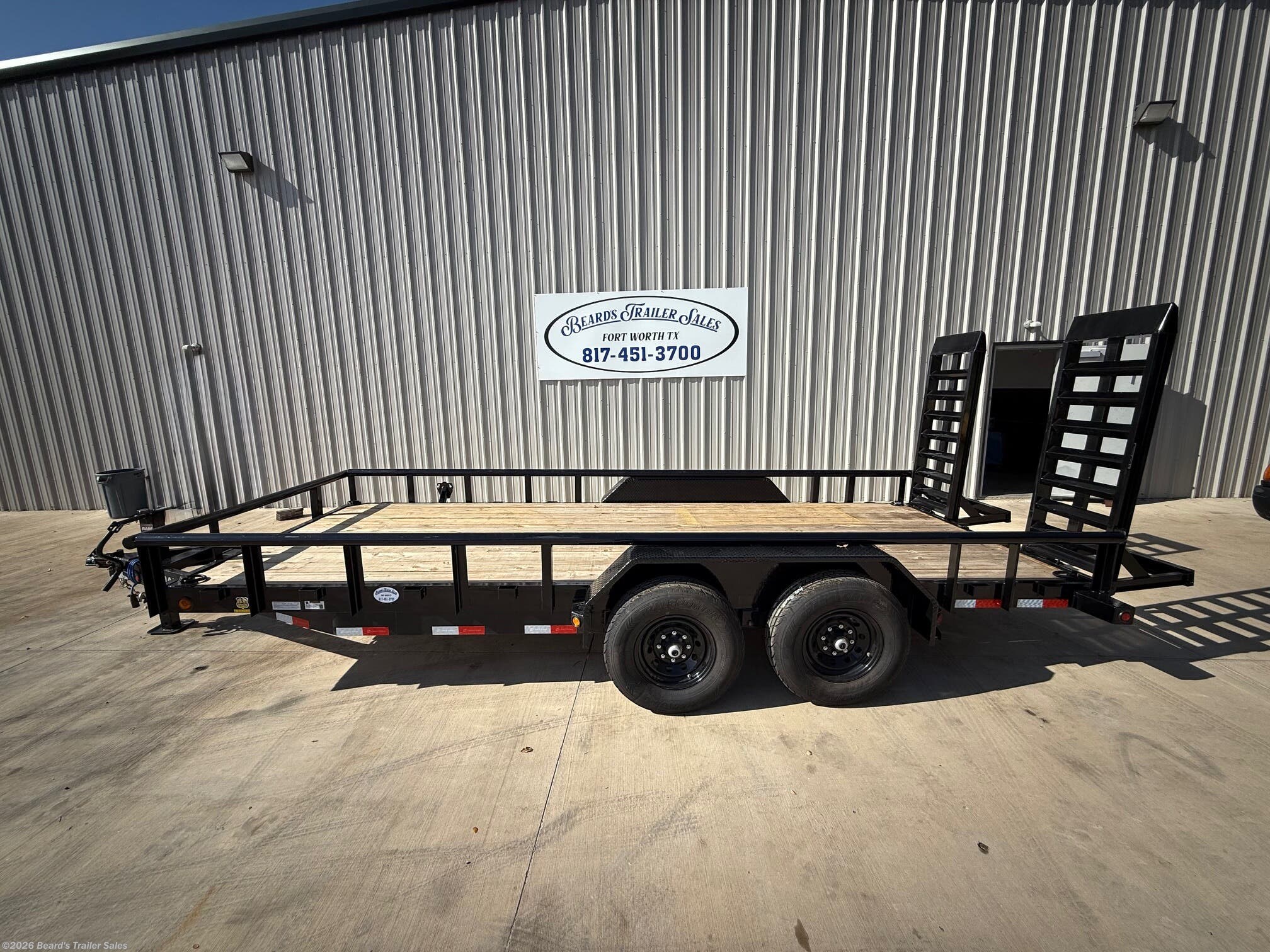 2027 Load Trail CS 83 X 18 - 14K - New Equipment Trailer for sale by Beard's Trailer Sales in Fort Worth, Texas