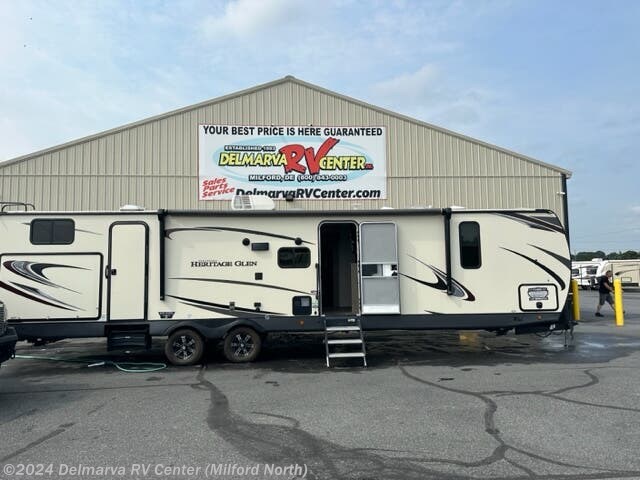 Used 2021 Forest River Wildwood Heritage Glen 314BUD available in Milford North, Delaware