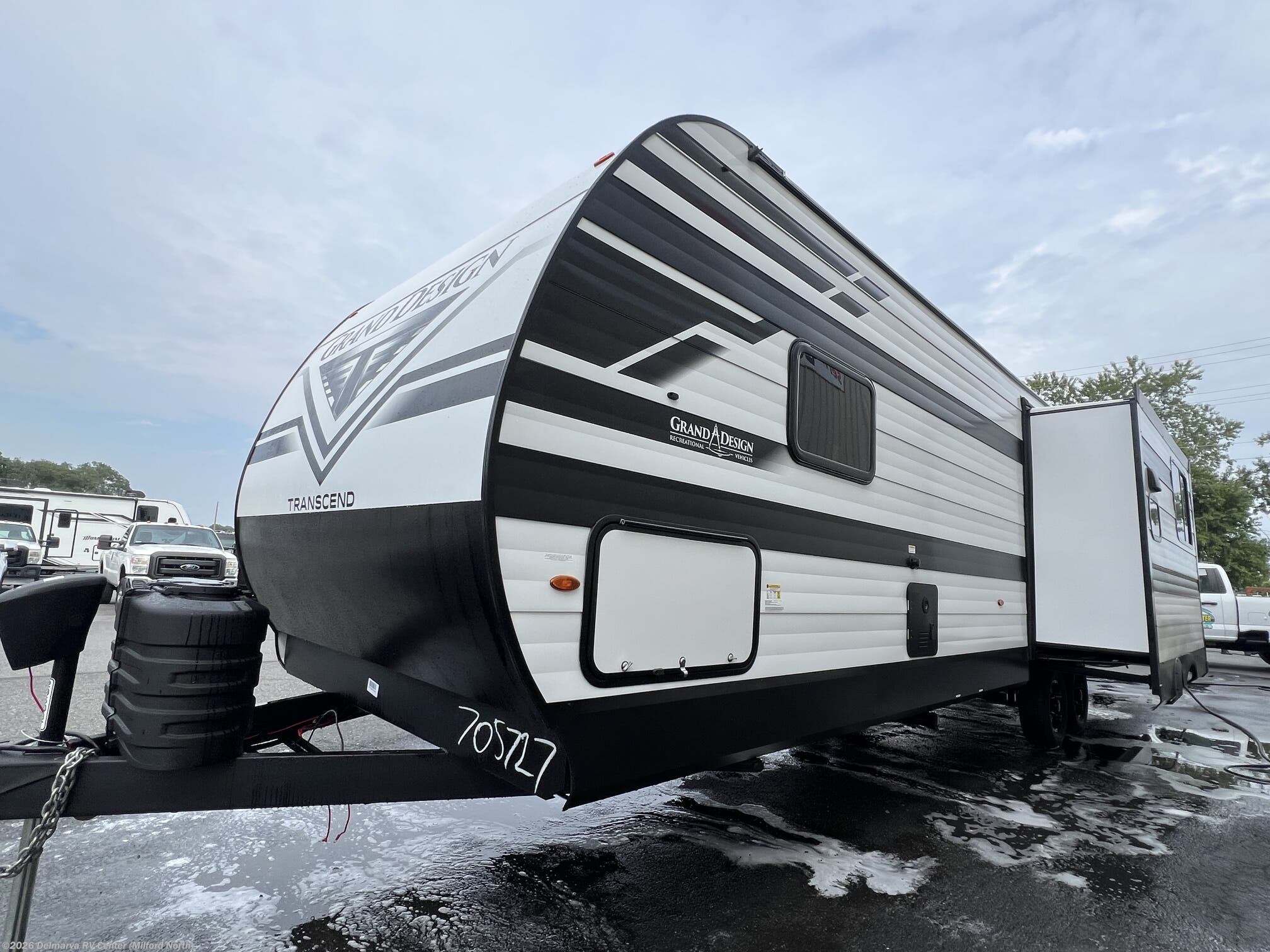 2027 Transcend 295QBT by Grand Design from Delmarva RV Center (Milford North) in Milford North, Delaware