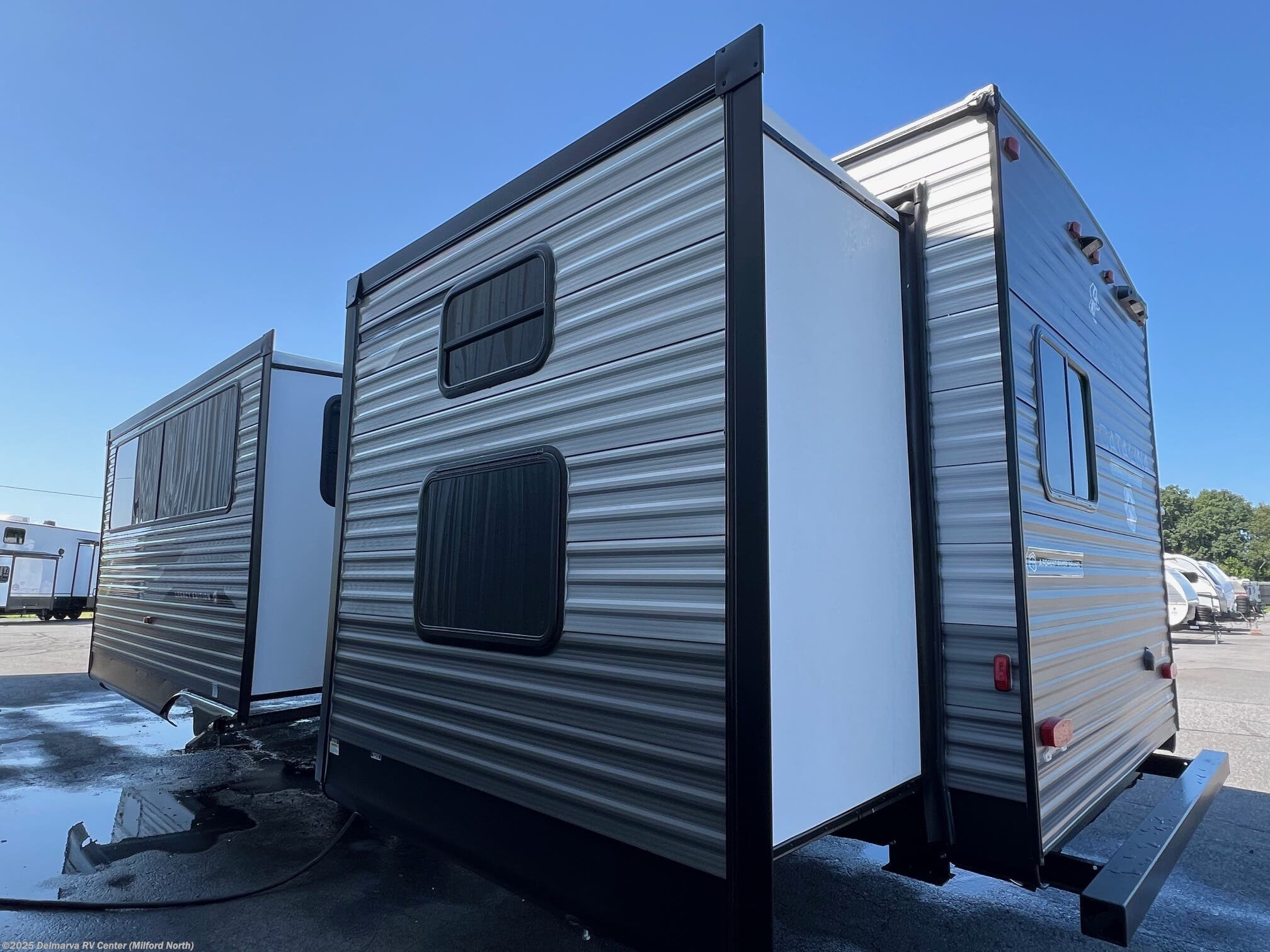 New 2026 Coachmen Catalina Legacy Edition 323BHDSCK available in Milford North, Delaware