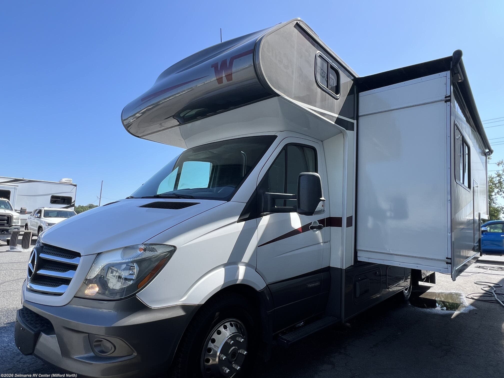 2020 Winnebago Vista 24P - Used Class C For Sale by Delmarva RV Center (Milford North) in Milford North, Delaware
