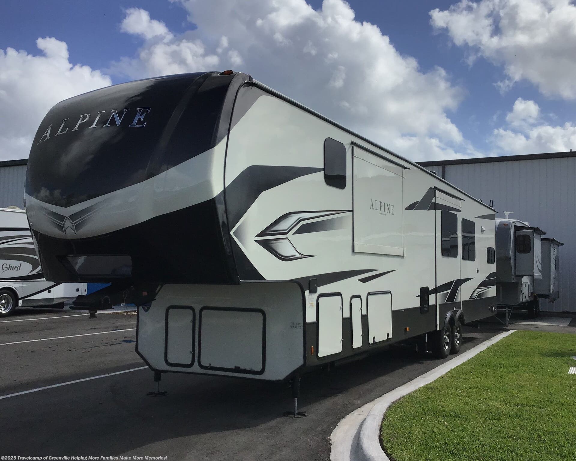 2022 Keystone Alpine 3910RK RV for Sale in Greenville, NC 27858 ...