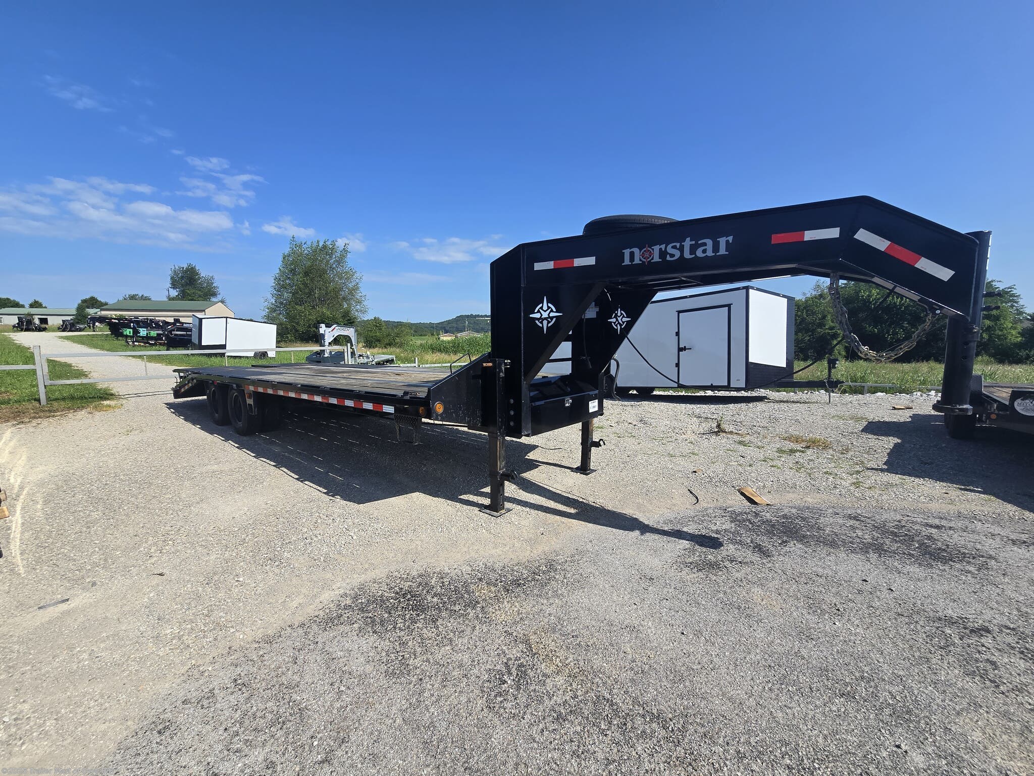 2023 Norstar 22GN (20&apos;+5&apos;) Deckover Trailer - Used Deckover/Flat Deck Trailer for sale by Trailer Mart of Cave City in Cave City, Kentucky
