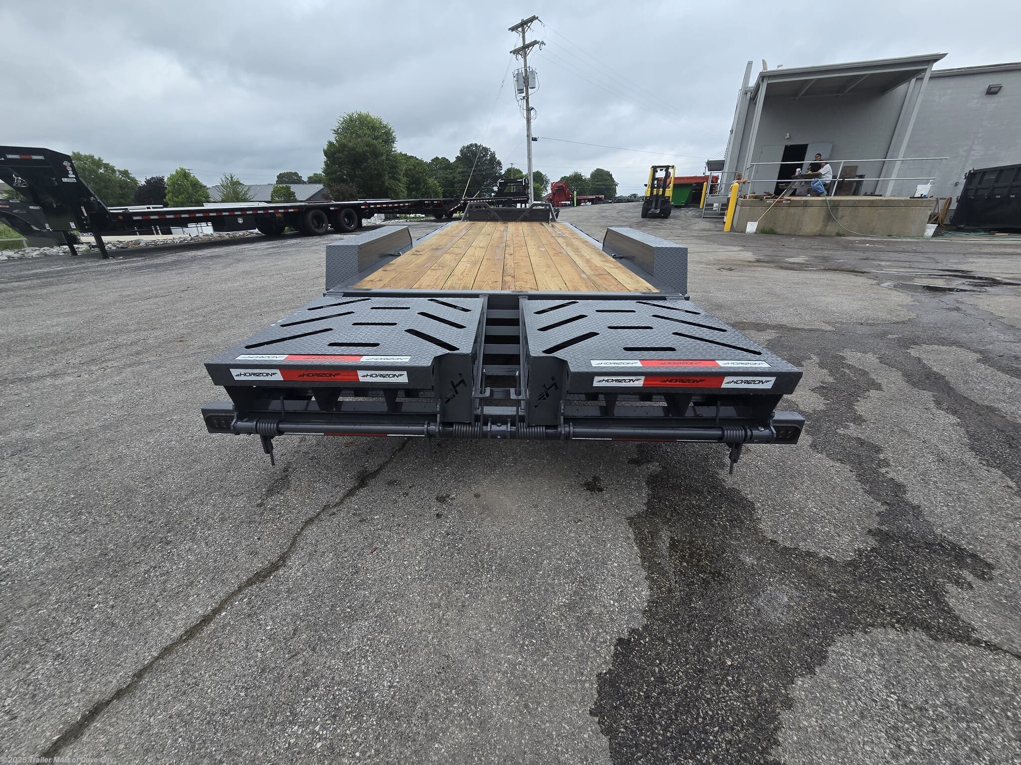 2025 Horizon Trailers EHZ 22' Equipment Trailer