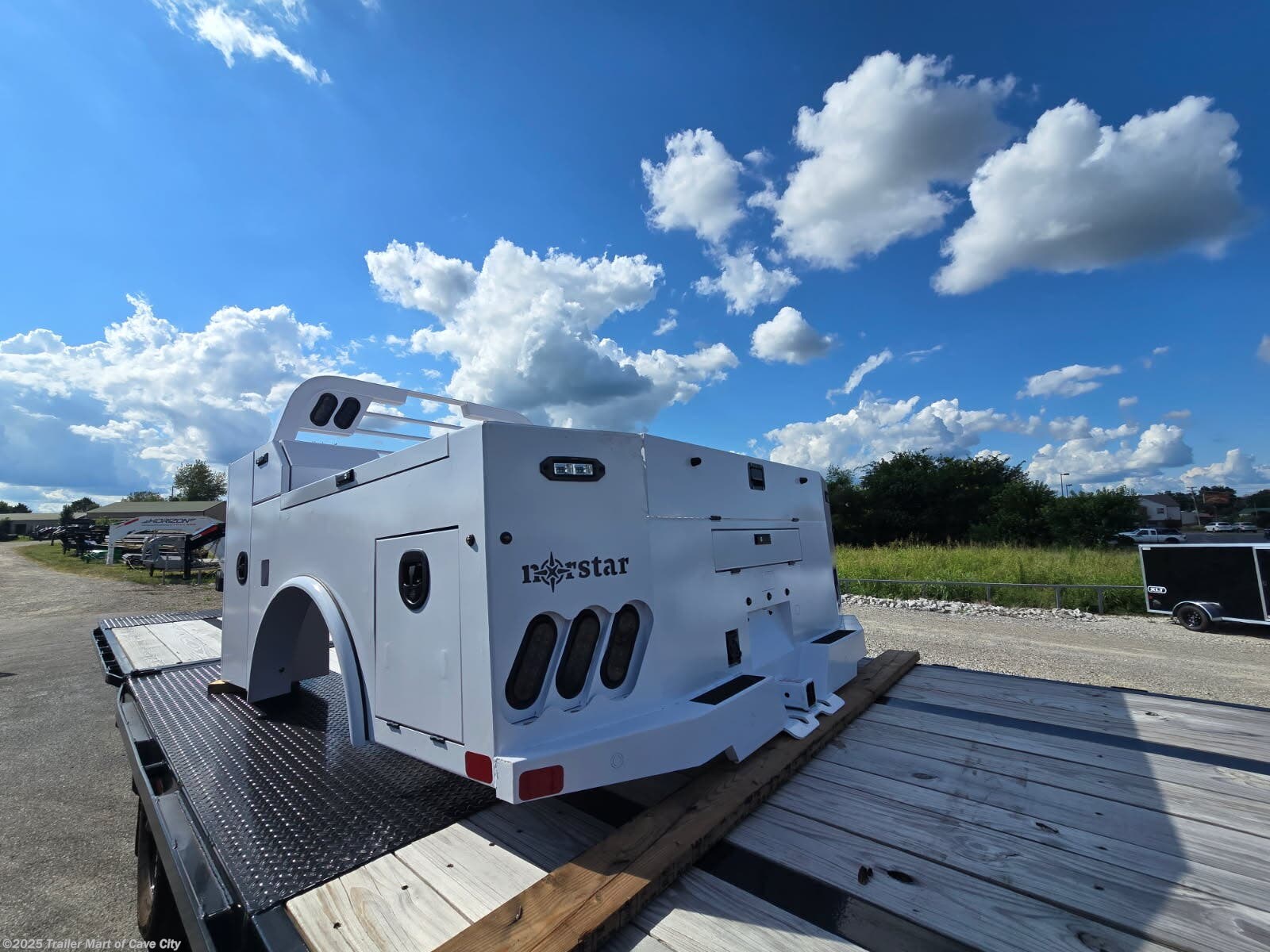 2025 Norstar SD-SERVICE BODY 42