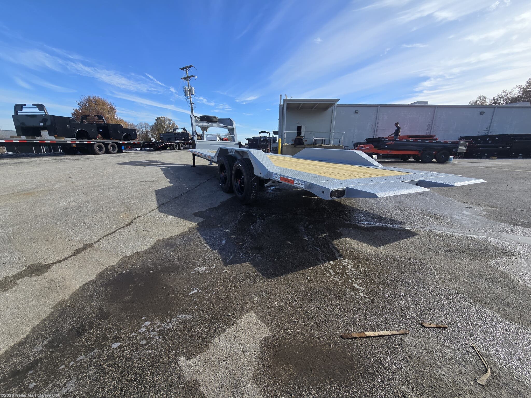 2026 HET 26' (16'+10') GN Gravity Tilt Deck Trailer by Horizon Trailers from Trailer Mart of Cave City in Cave City, Kentucky