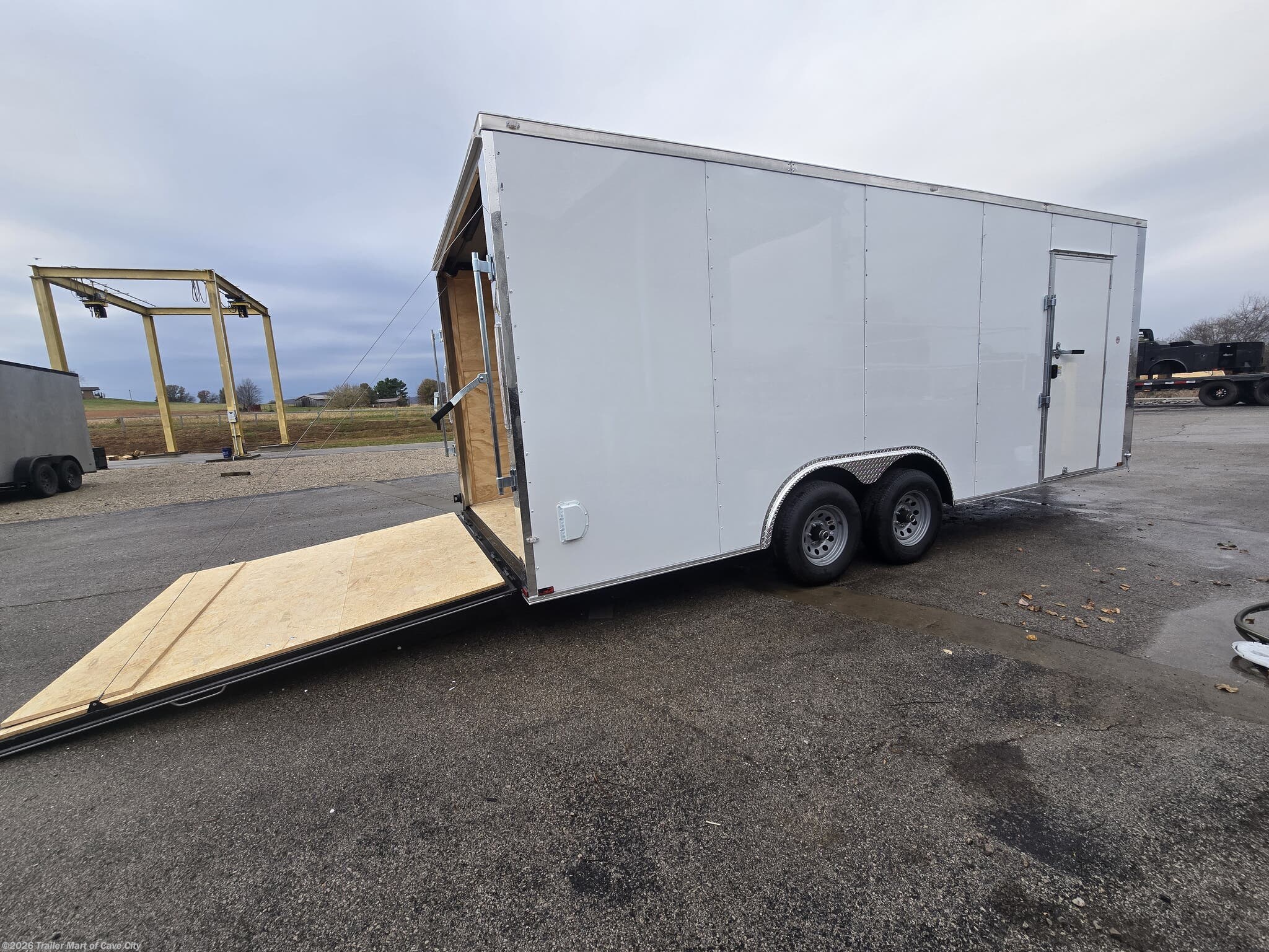 New 2026 Spartan Trailers 8.5' x 20'TA Enclosed Trailer available in Cave City, Kentucky