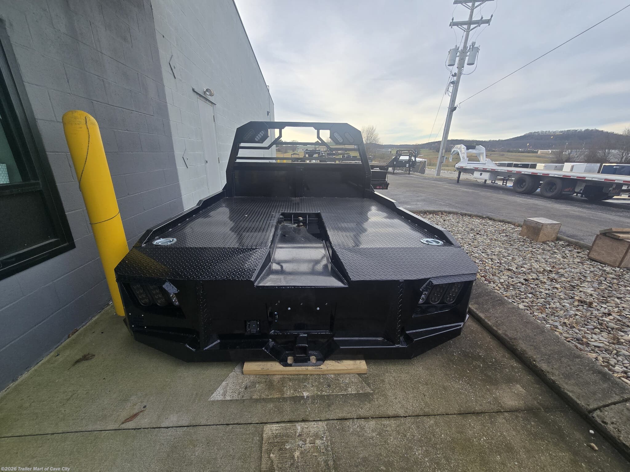 2026 Horizon Trailers BEDBOSS ARMOR CLAD -56 DOVETAIL TRUCK BED