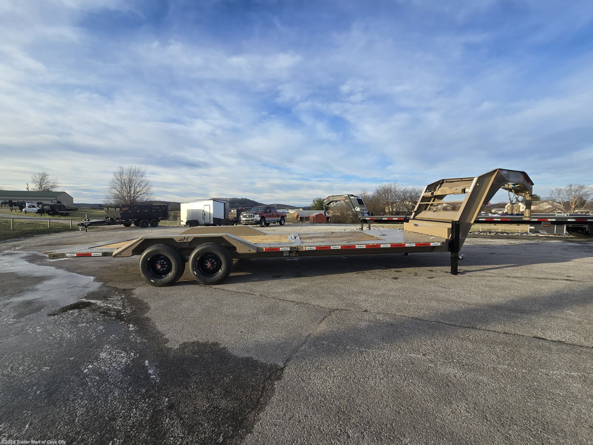 New 2026 Horizon Trailers HET 26' (16'+10') GN Gravity Tilt Deck Trailer available in Cave City, Kentucky