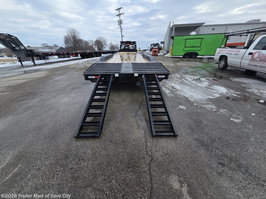 New 2026 Horizon Trailers EWZ 40'GN Triple Axle Drive Over Trailer available in Cave City, Kentucky