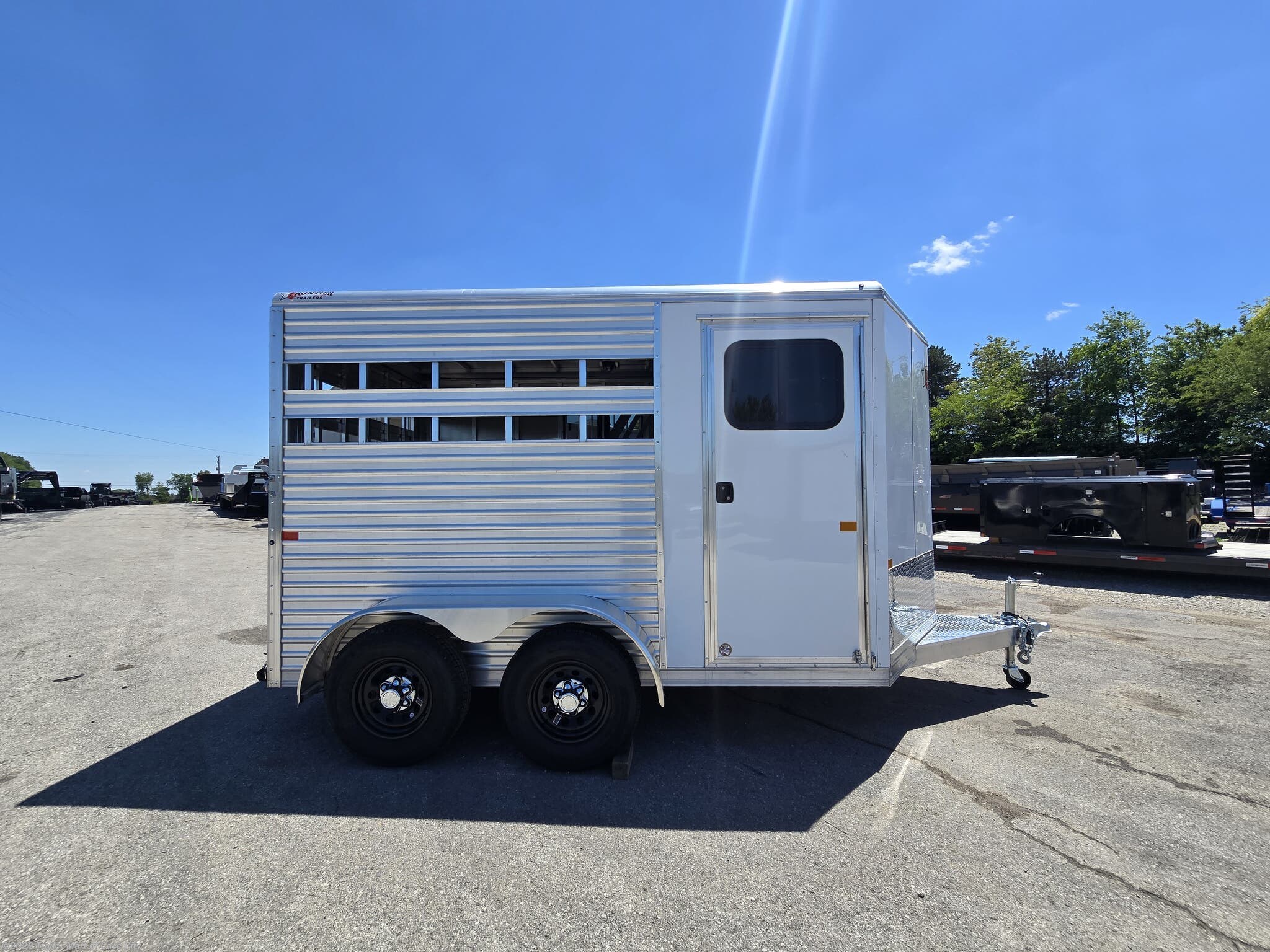 2026 Frontier 11' Combo/Slant 2 Horse Bumper Pull Trailer