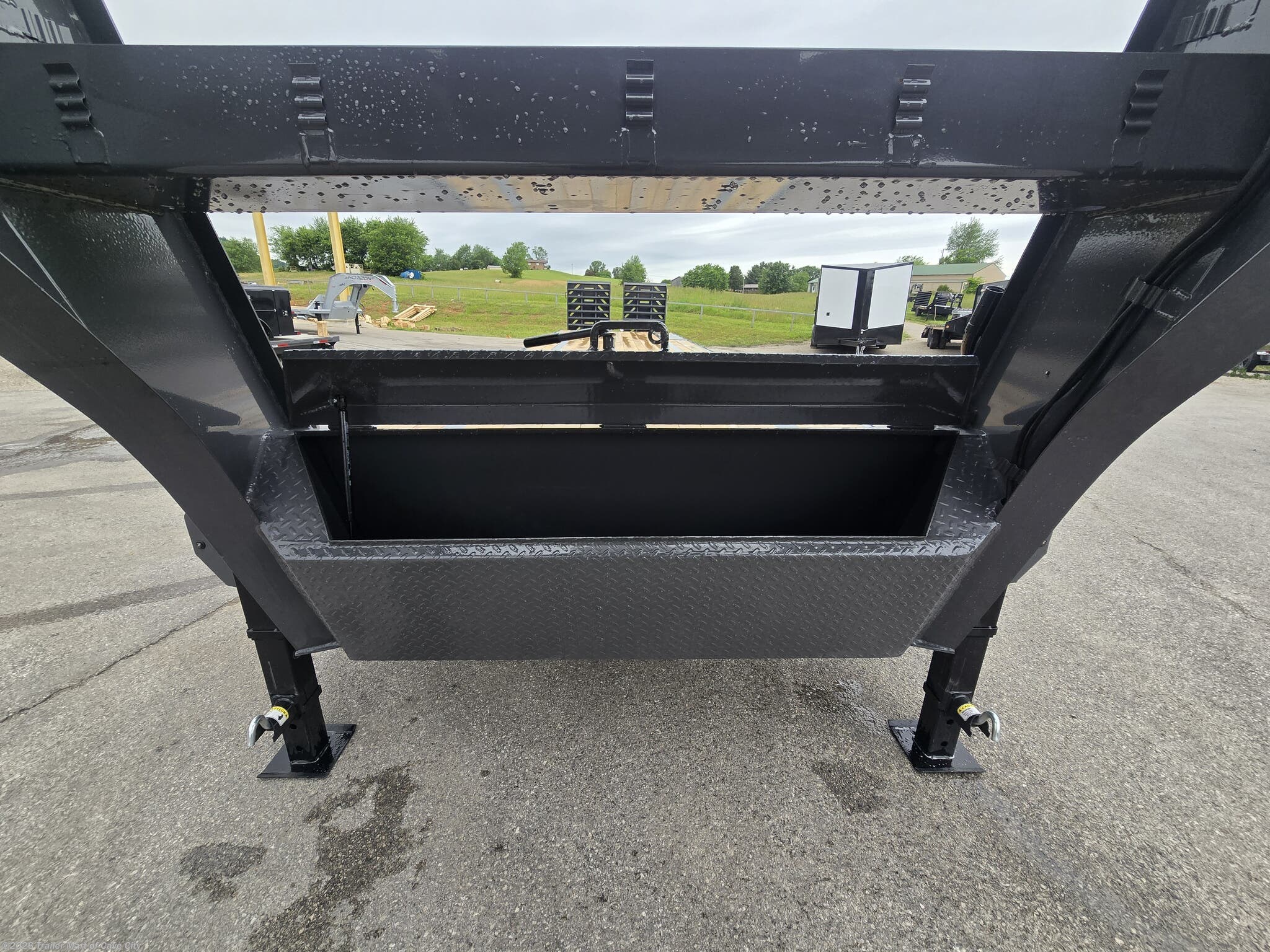 New 2026 Horizon Trailers FTZGN 40' 8k Deckover Trailer available in Cave City, Kentucky