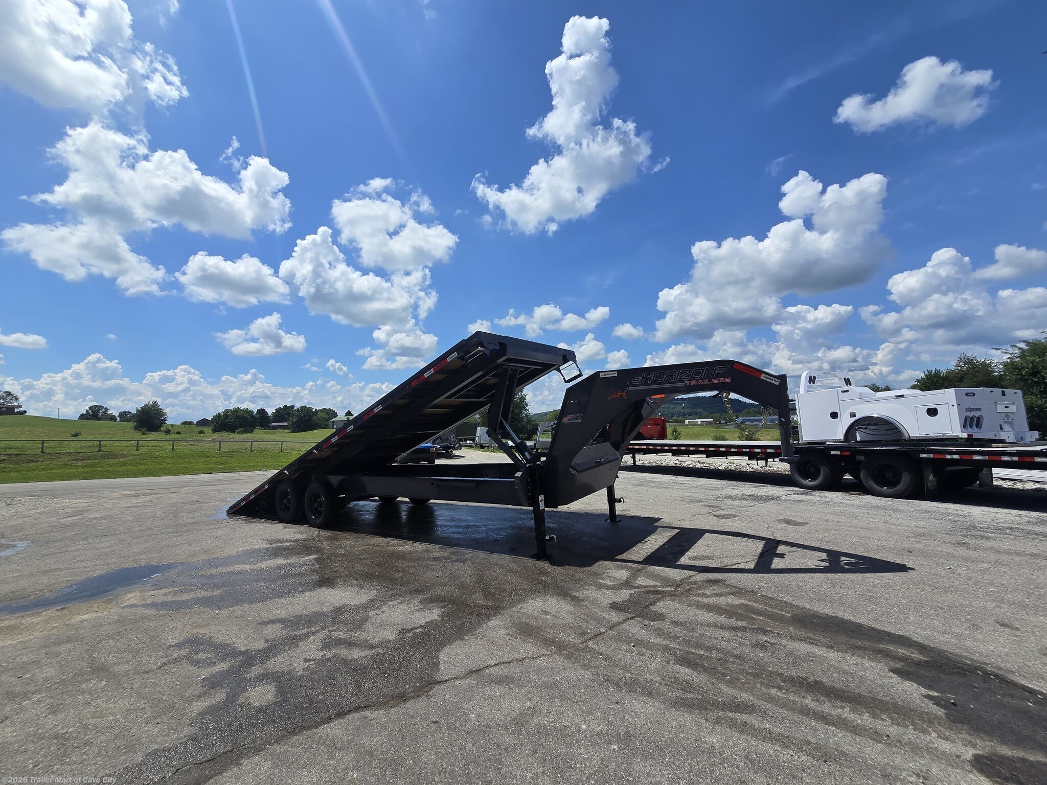 2026 Horizon Trailers FFT 26' Gooseneck Full Tilt Trailer