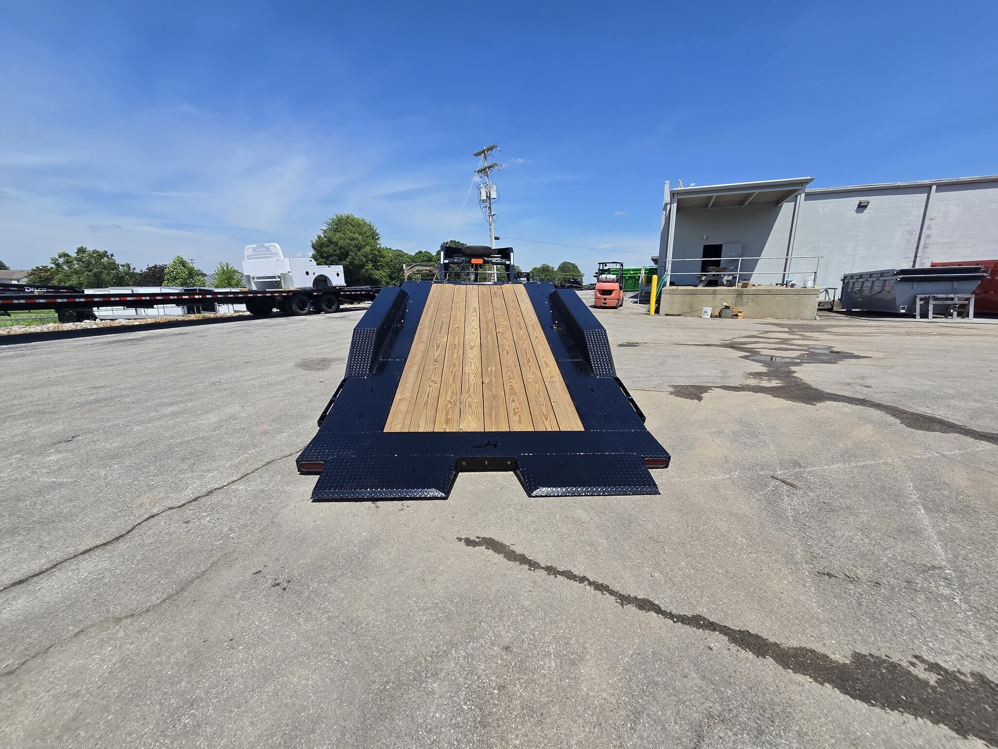 2026 HET 26' (16'+10') GN Gravity Tilt Deck Trailer by Horizon Trailers from Trailer Mart of Cave City in Cave City, Kentucky