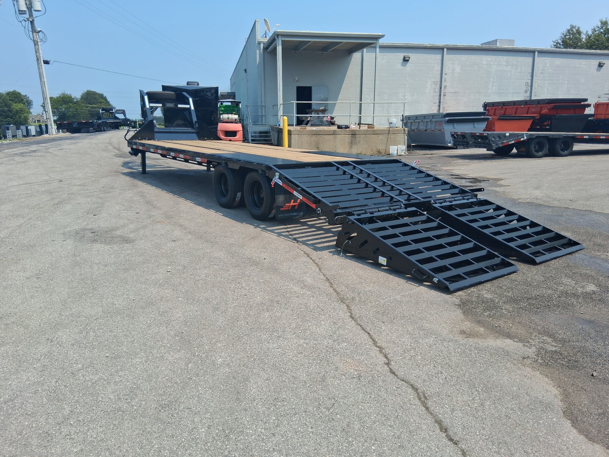 2027 Horizon Trailers FHZGN 26' 10k Deckover Trailer - New Deckover/Flat Deck Trailer for sale by Trailer Mart of Cave City in Cave City, Kentucky