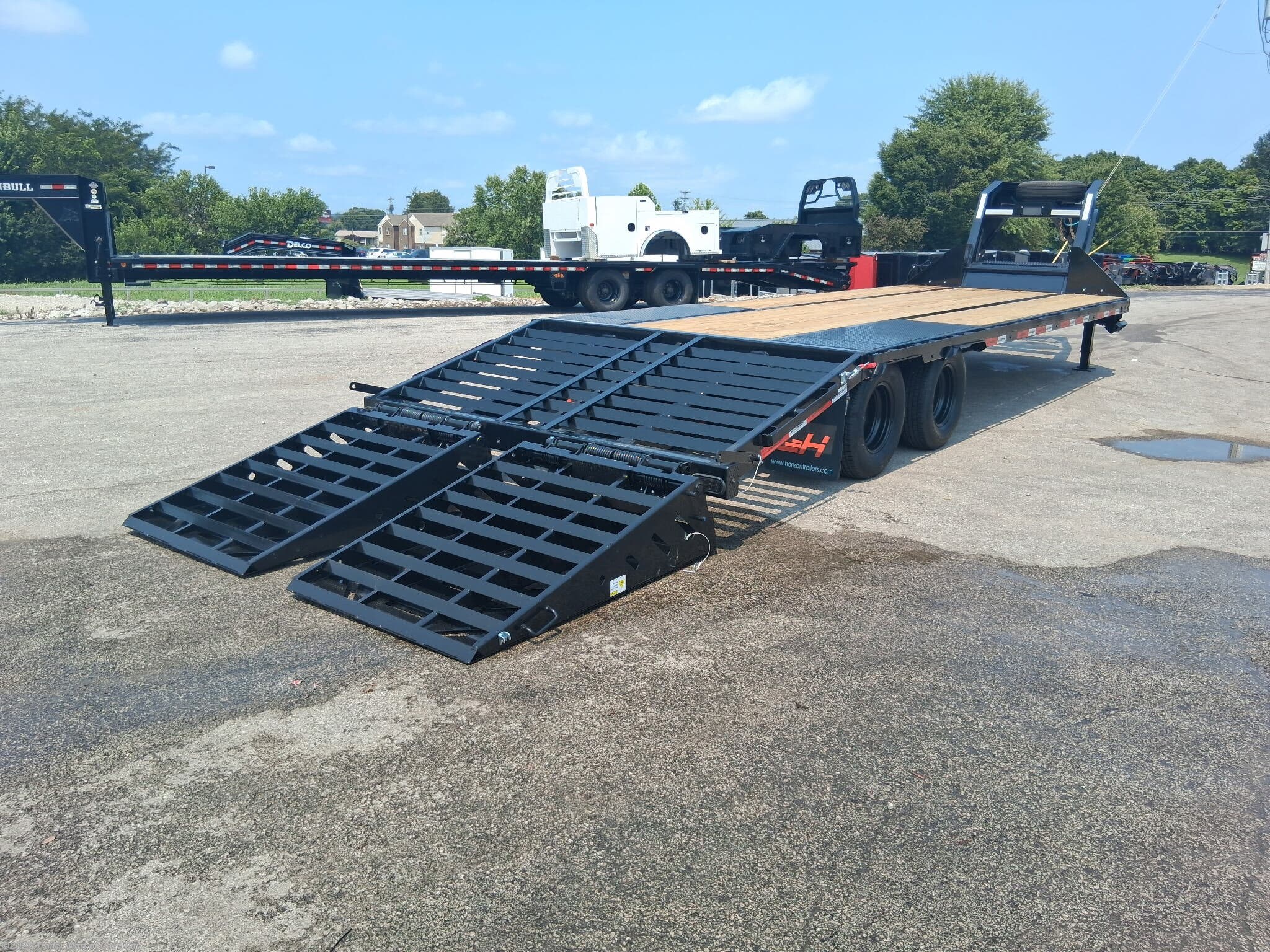 New 2027 Horizon Trailers FHZGN 26' 10k Deckover Trailer available in Cave City, Kentucky
