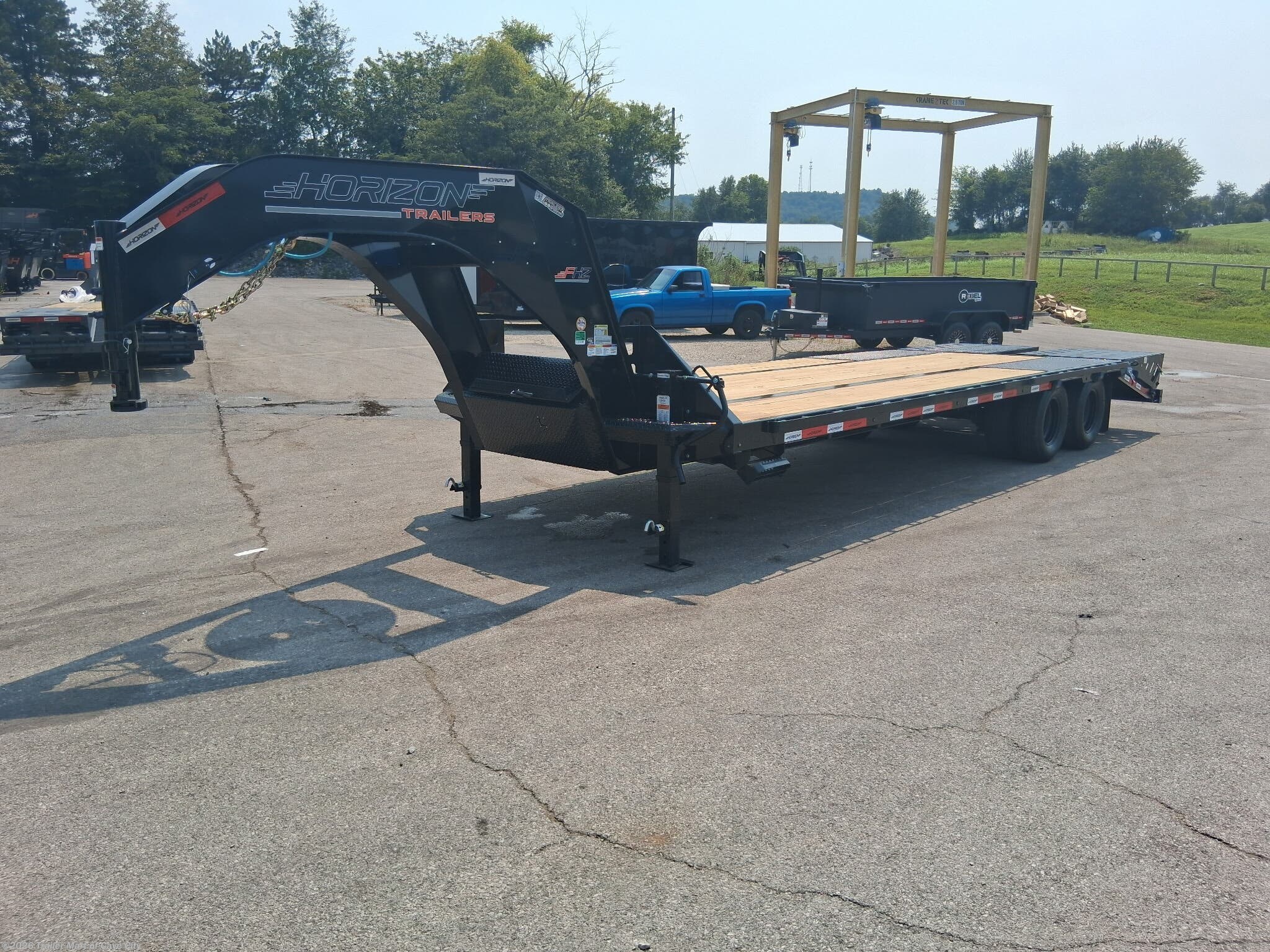 2027 Horizon Trailers FHZGN 26' 10k Deckover Trailer