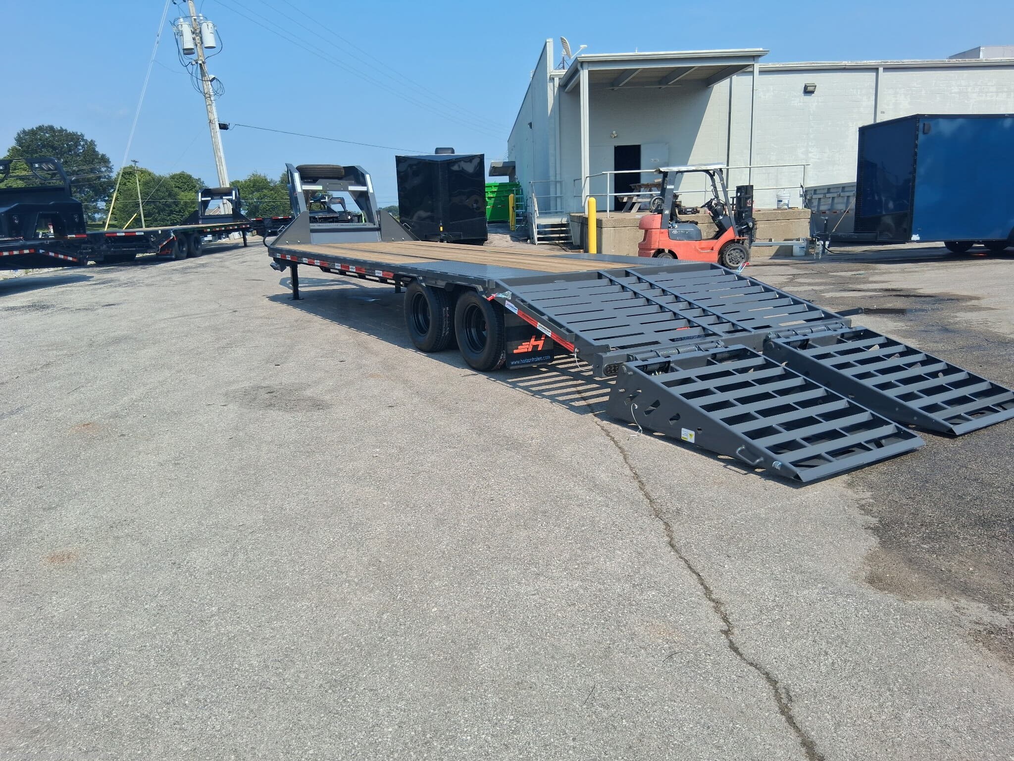 2027 Horizon Trailers FHZGN 26' 10k Deckover Trailer - New Deckover/Flat Deck Trailer for sale by Trailer Mart of Cave City in Cave City, Kentucky