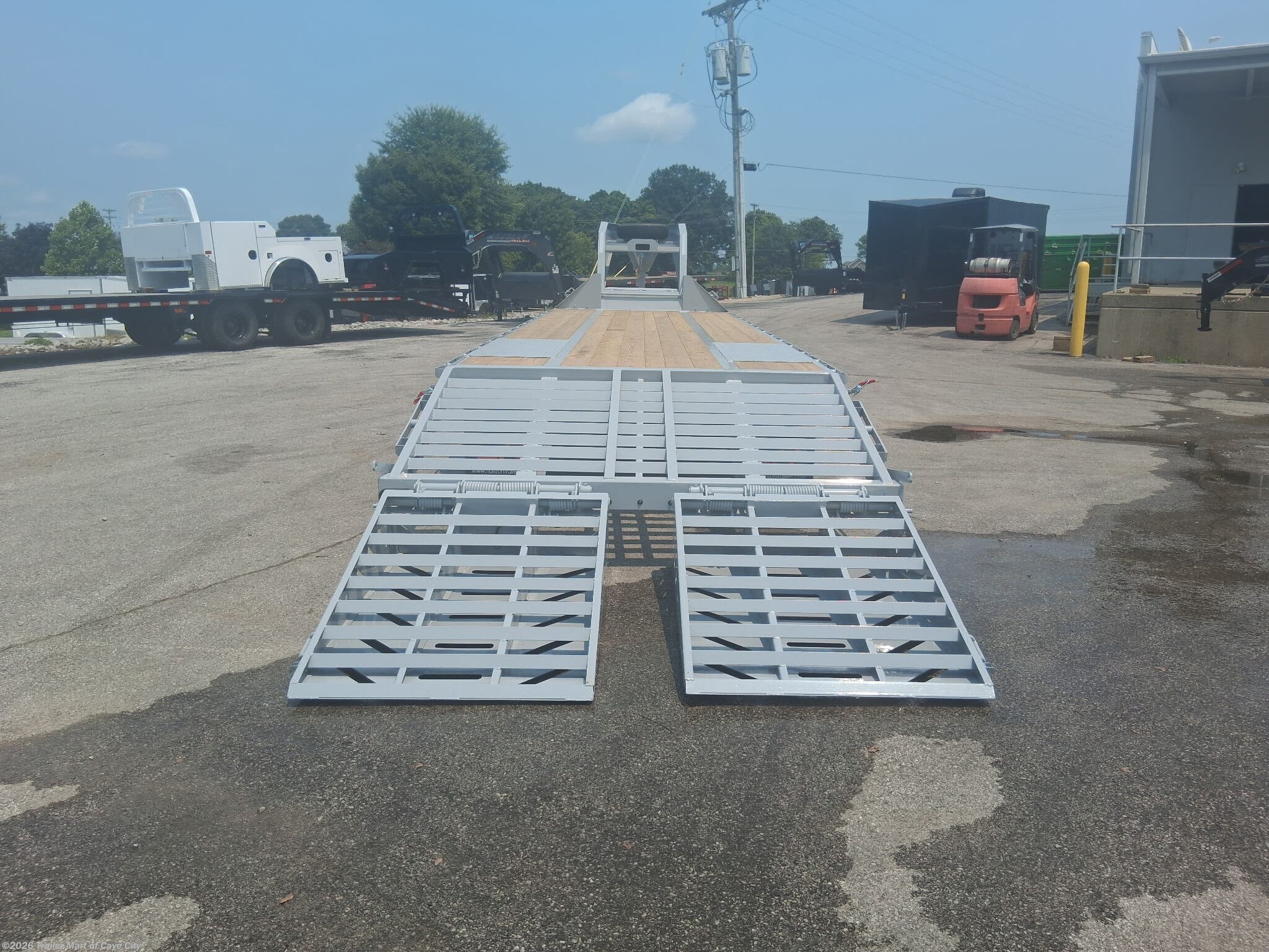2027 Horizon Trailers FHZGN 30' 10k Deckover Trailer