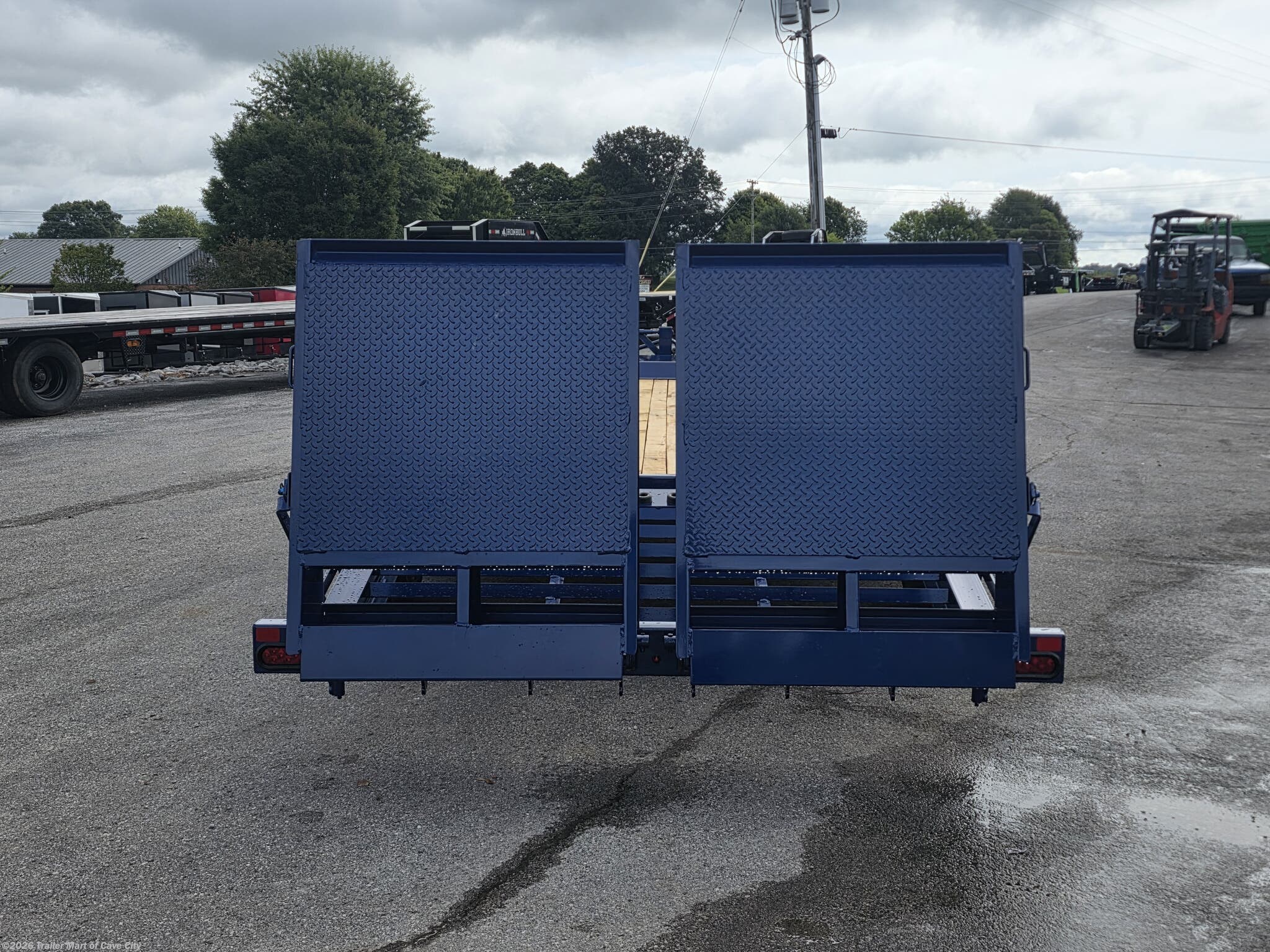 New 2027 Diamond T 83" X 20' HD Skid-Pro 1408 Beam available in Cave City, Kentucky