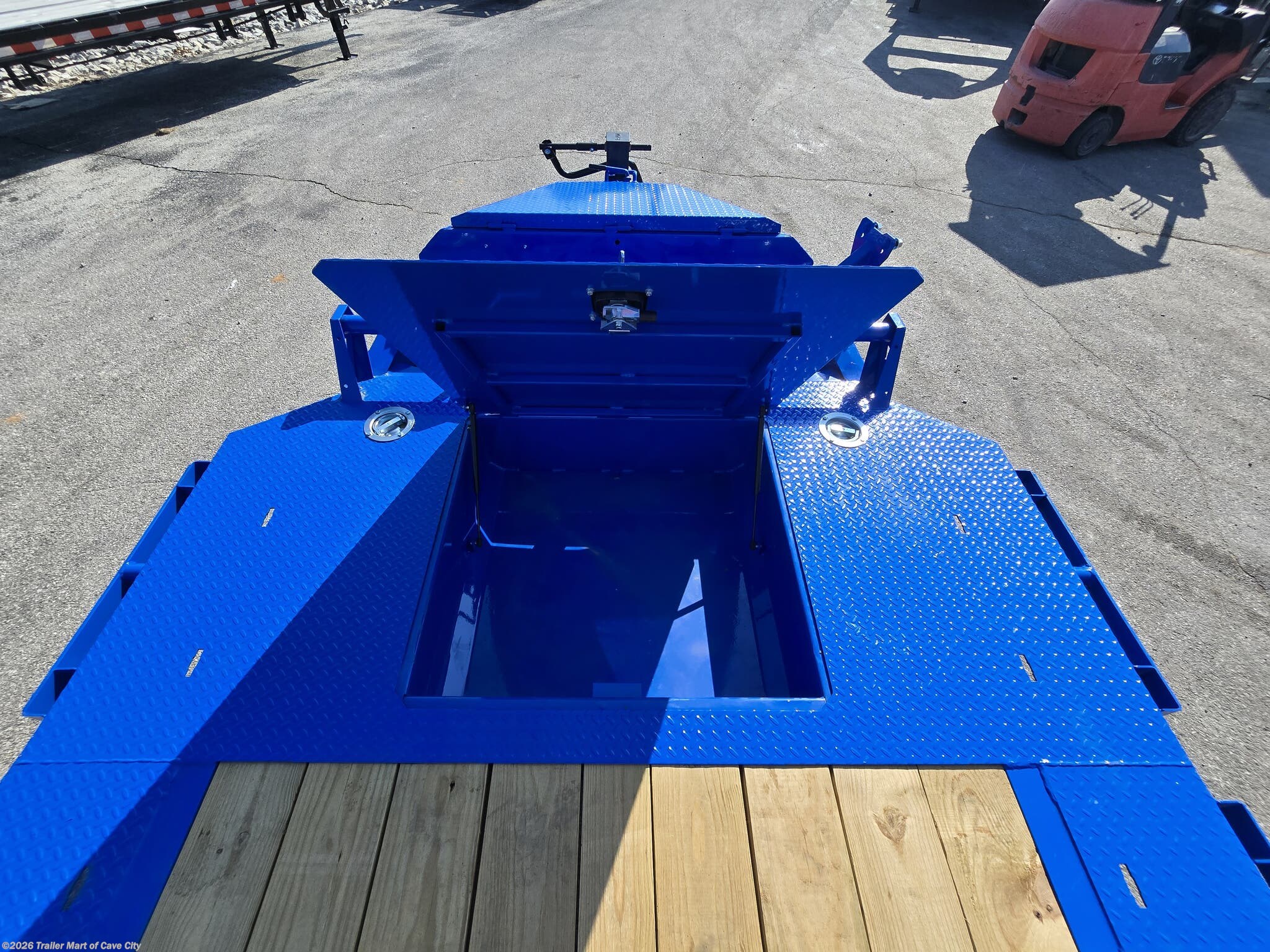 New 2027 Horizon Trailers HET 24' (16'+8') Gravity Tilt Deck Trailer available in Cave City, Kentucky
