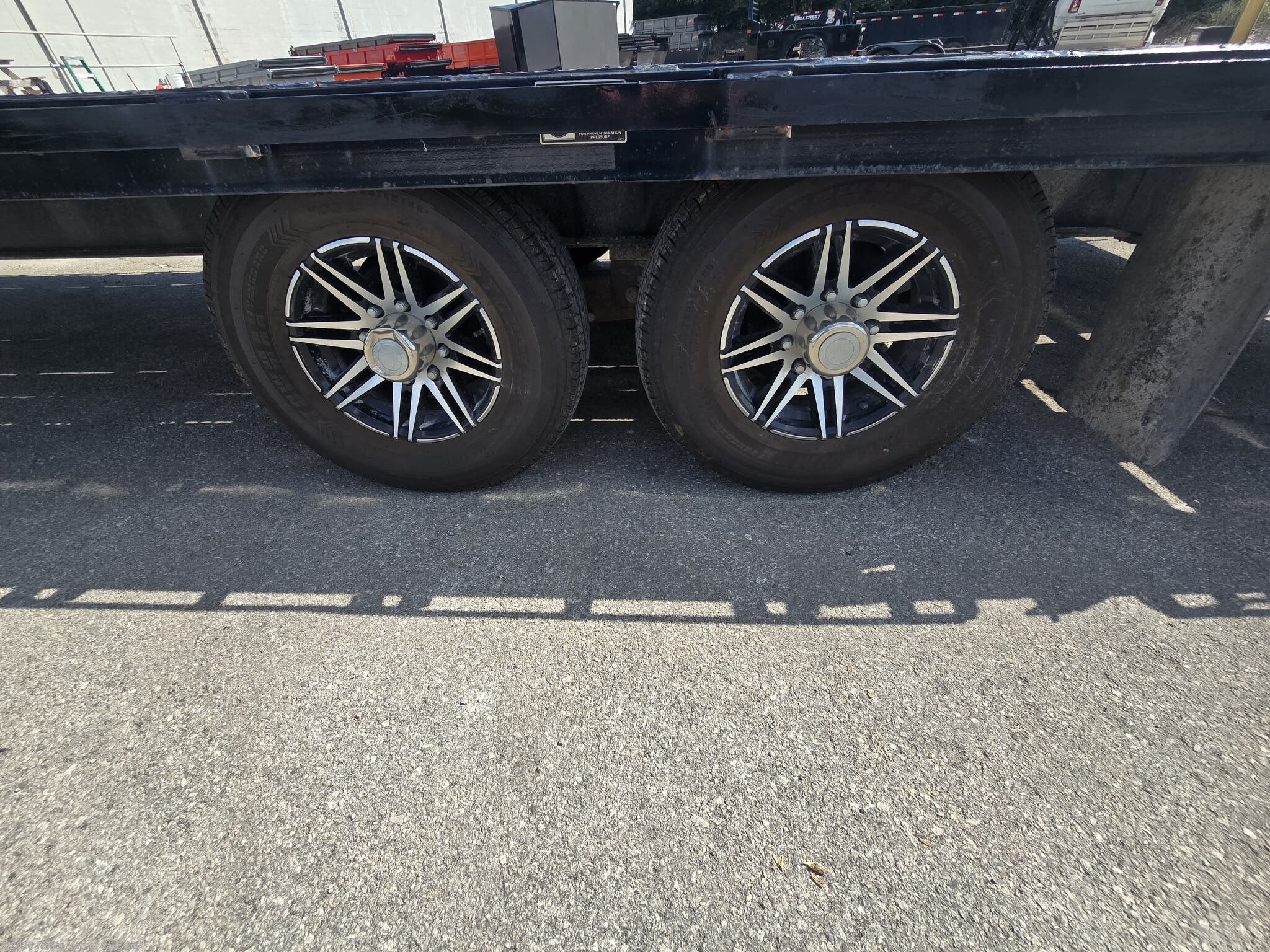 2023 20' + 5' Deckover Gooseneck Trailer by H&H from Trailer Mart of Cave City in Cave City, Kentucky