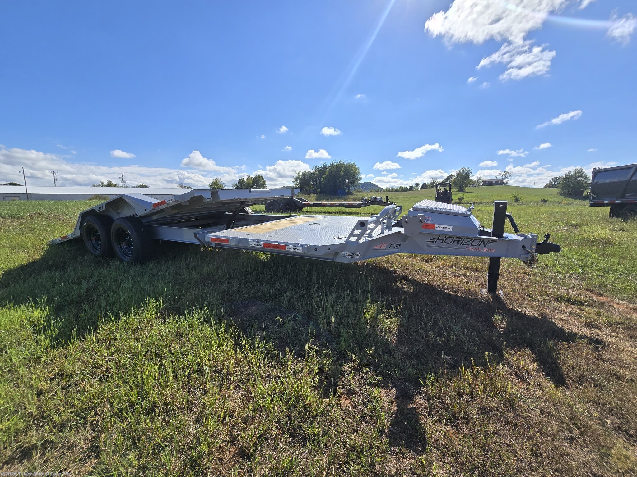 2027 Horizon Trailers ETZ 22' (16'+6') Split Tilt Trailer