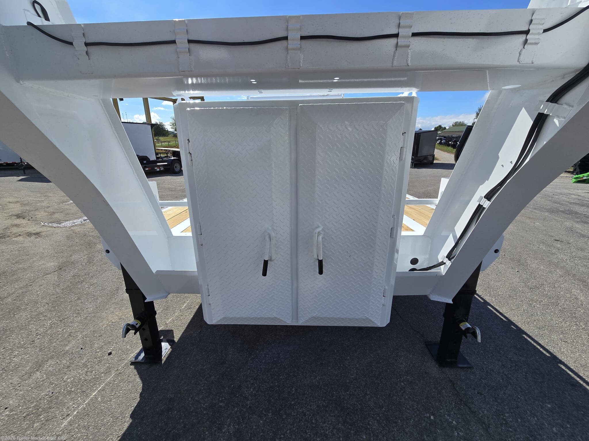 2027 Horizon Trailers FTZGN 40' 8k (NON - CDL) Deckover Trailer - New Deckover/Flat Deck Trailer for sale by Trailer Mart of Cave City in Cave City, Kentucky