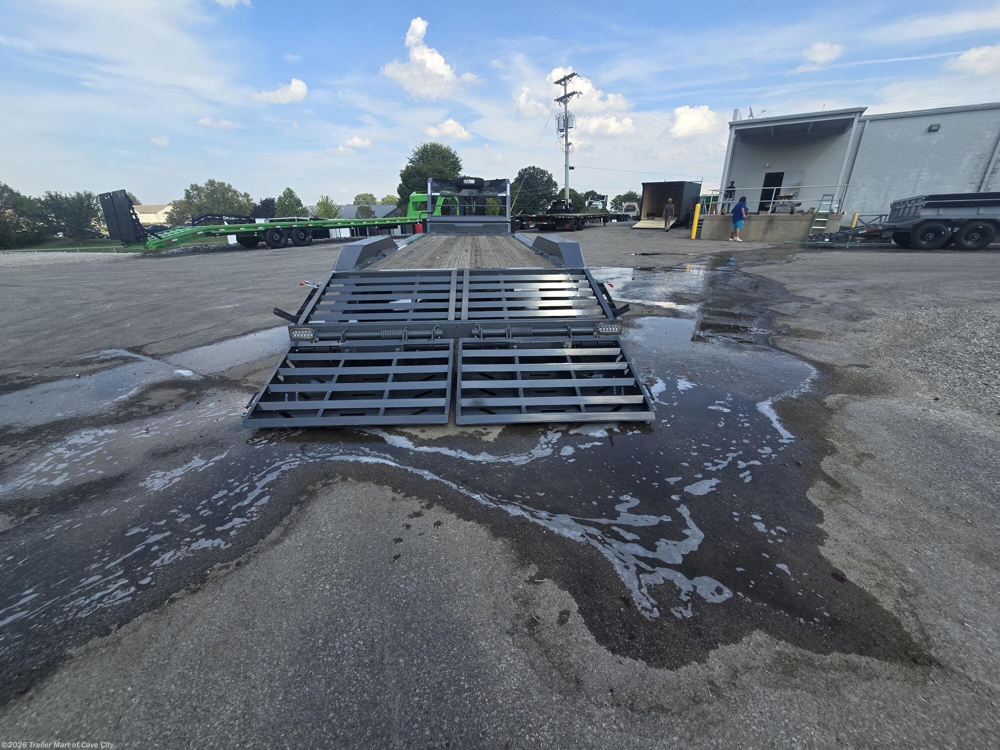 New 2026 Horizon Trailers EHZ 26'  Gooseneck Equipment Trailer available in Cave City, Kentucky