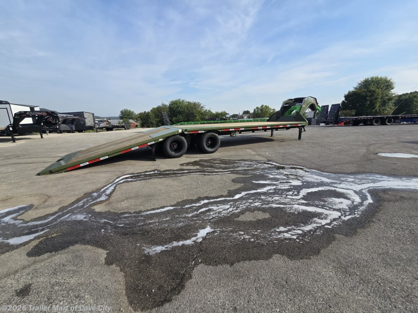 New 2026 Horizon Trailers FYZ 32' GN Hydraulic Dovetail Deckover Trailer available in Cave City, Kentucky