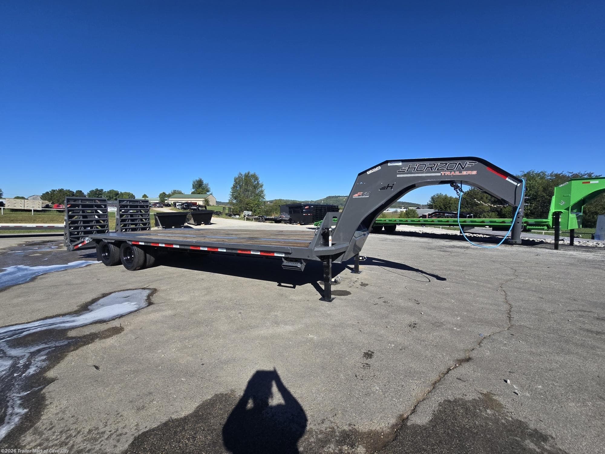 2027 Horizon Trailers FHZGN 26' 10k Deckover Trailer