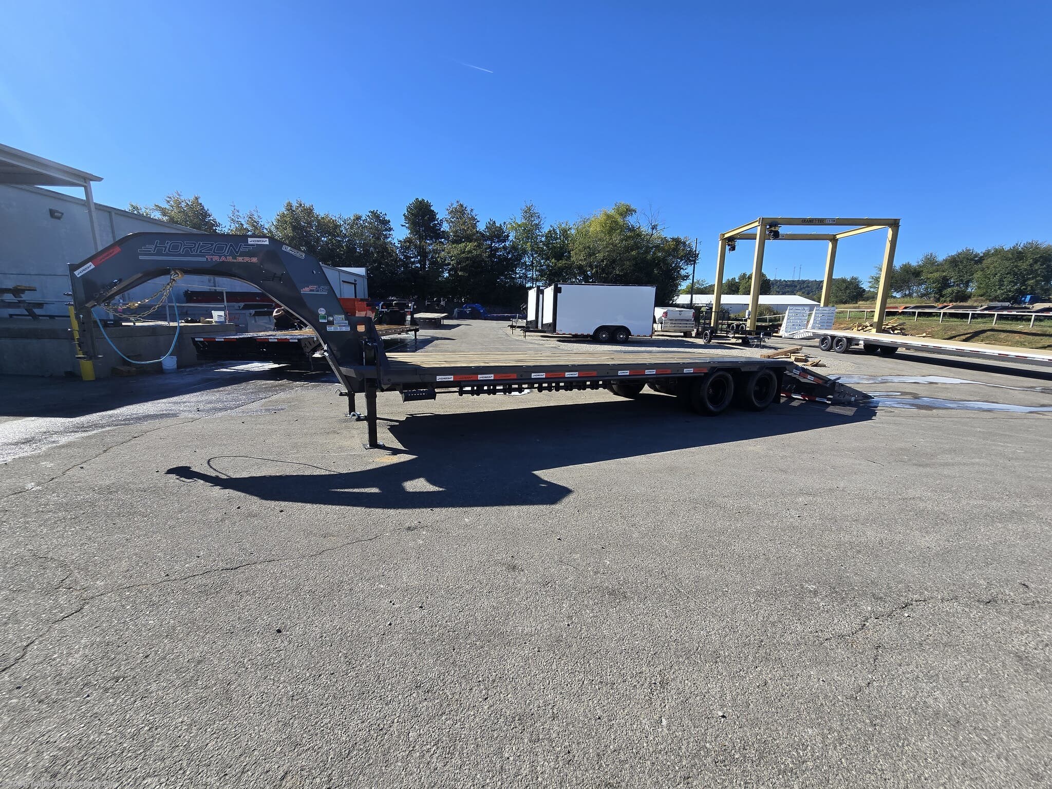 2027 Horizon Trailers FHZGN 26' 10k Deckover Trailer - New Deckover/Flat Deck Trailer for sale by Trailer Mart of Cave City in Cave City, Kentucky