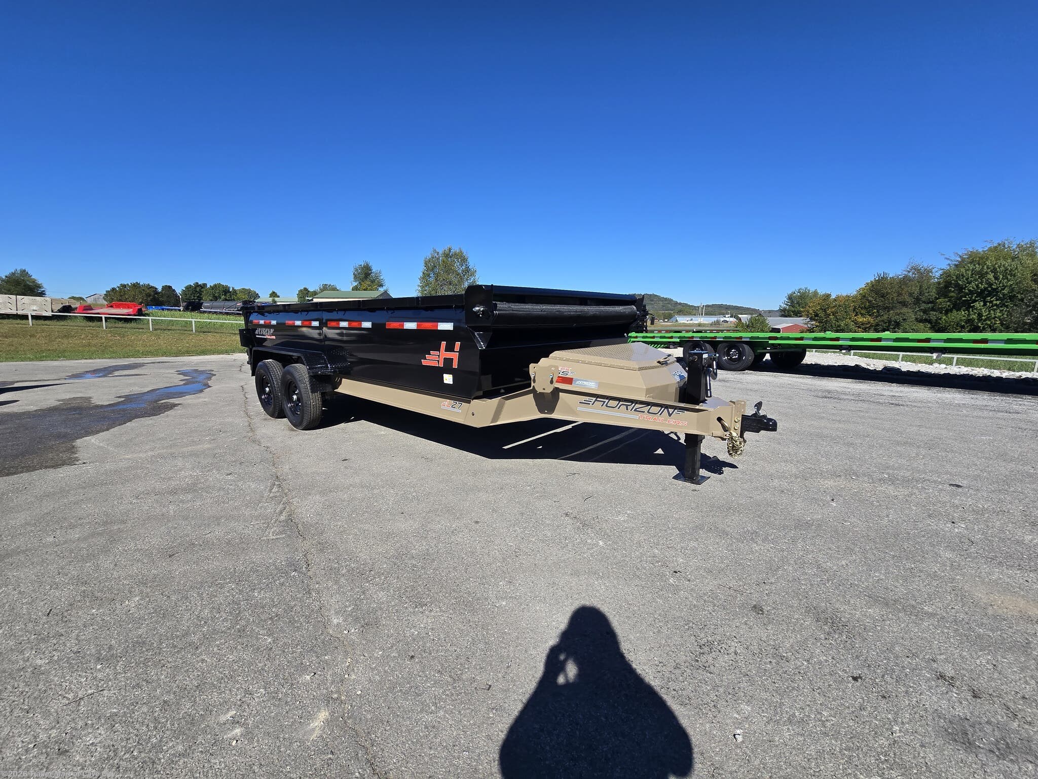2027 Horizon photo 2