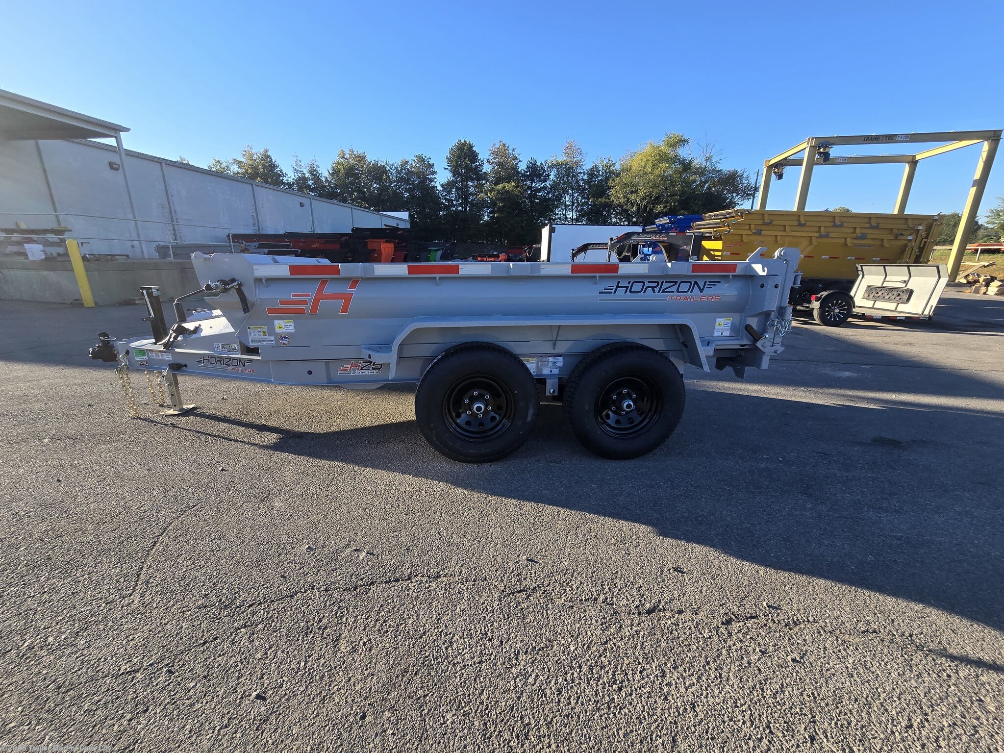 2027 Horizon photo 3