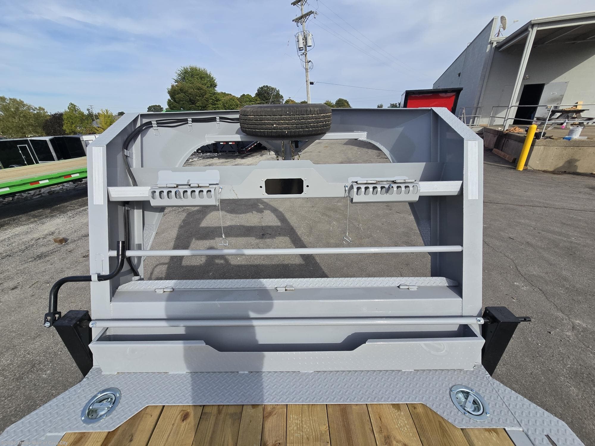 2027 Horizon photo 3