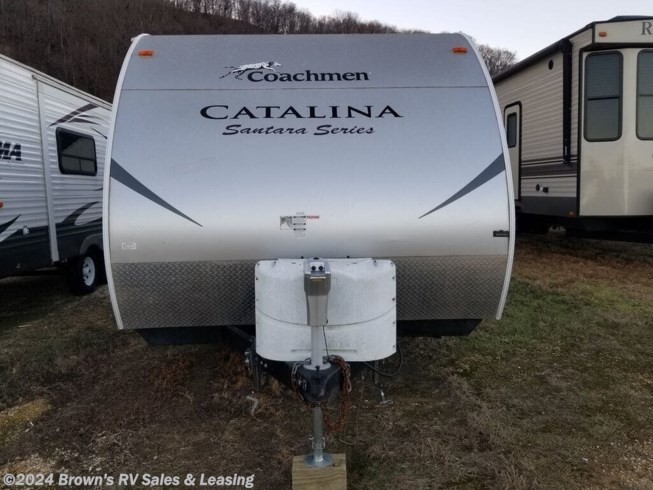 2013 Coachmen Catalina Santara 272BH - Used Travel Trailer For Sale by Brown