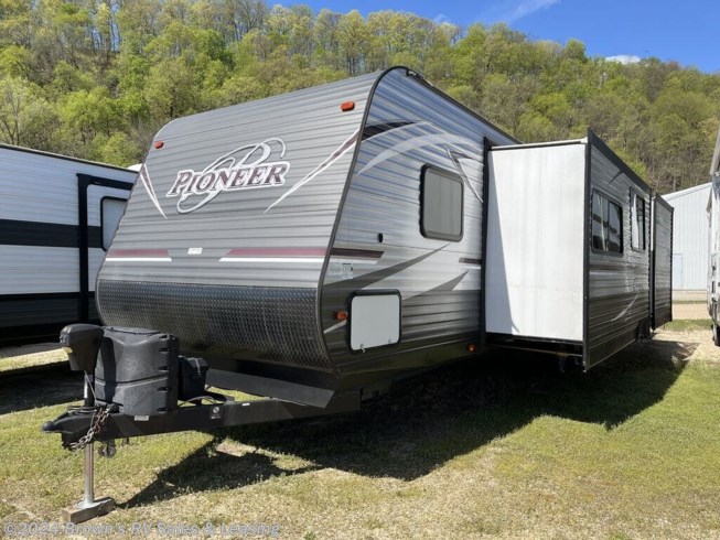 2019 Pioneer PI DS 320 by Heartland from Brown