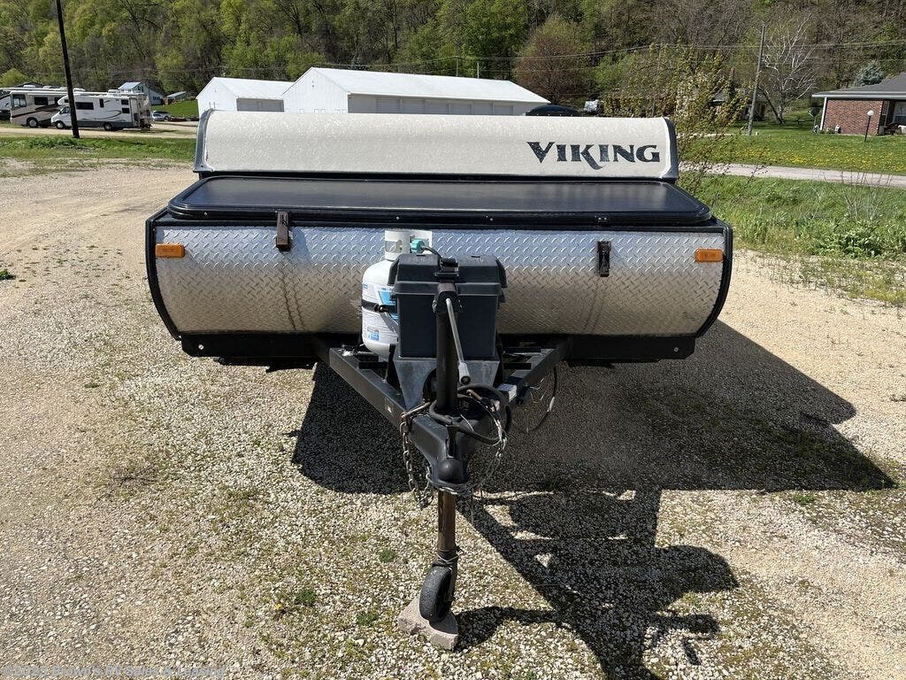 2013 Coachmen Viking Camping 2108ST RV for Sale in Guttenberg, IA 52052