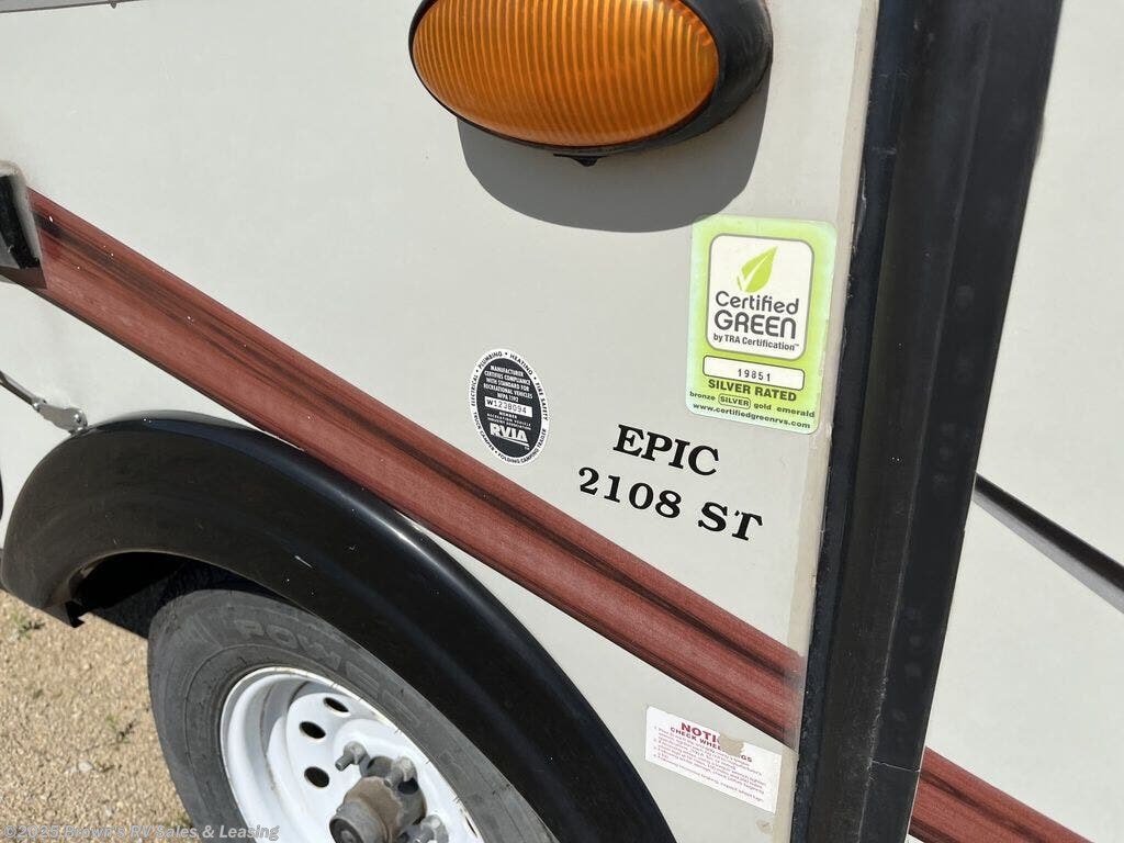 2013 Coachmen Viking Camping 2108ST RV for Sale in Guttenberg, IA 52052