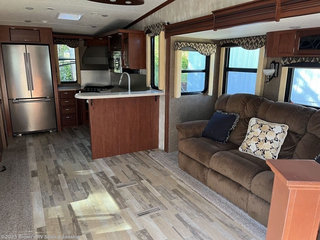 2016 Latitude 34RG by Winnebago from Brown's RV Sales & Leasing in Guttenberg, Iowa