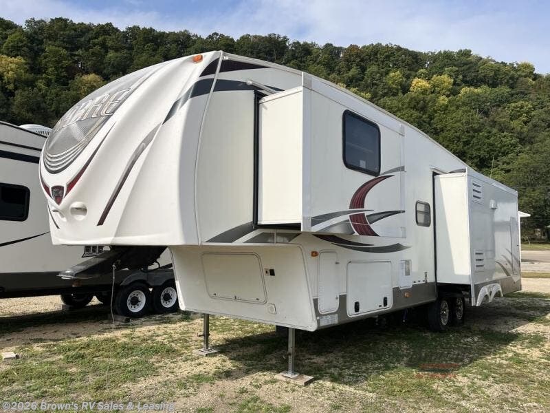 Used 2012 Palomino Sabre 31CKTS available in Guttenberg, Iowa