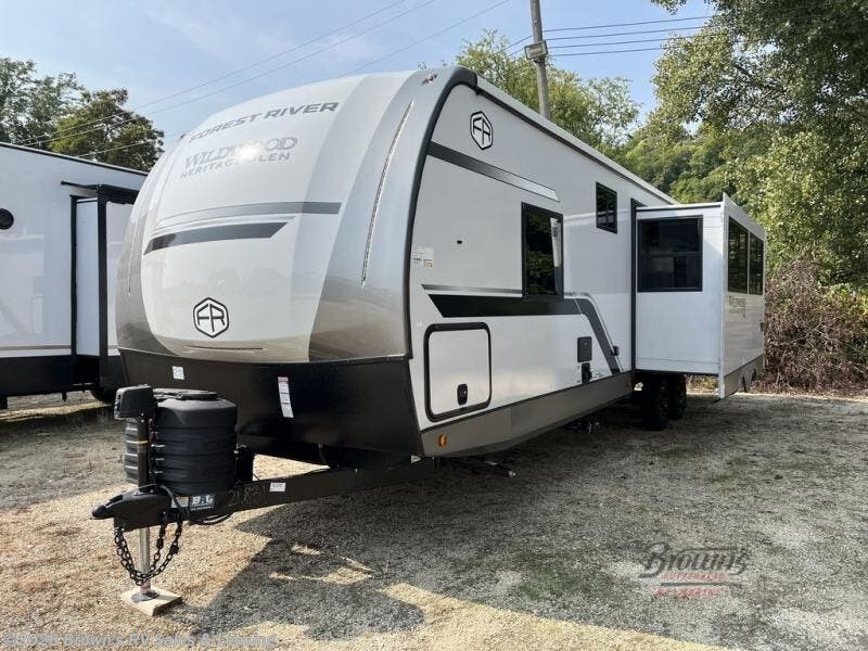 New 2025 Forest River Wildwood Heritage Glen Hyper-Lyte 29XBHL available in Guttenberg, Iowa