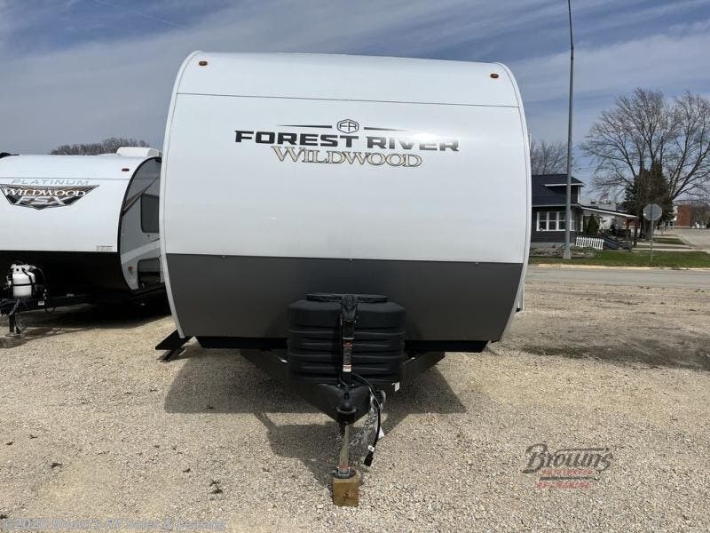 2025 Wildwood 28DBUD by Forest River from Brown's RV Sales & Leasing in Guttenberg, Iowa