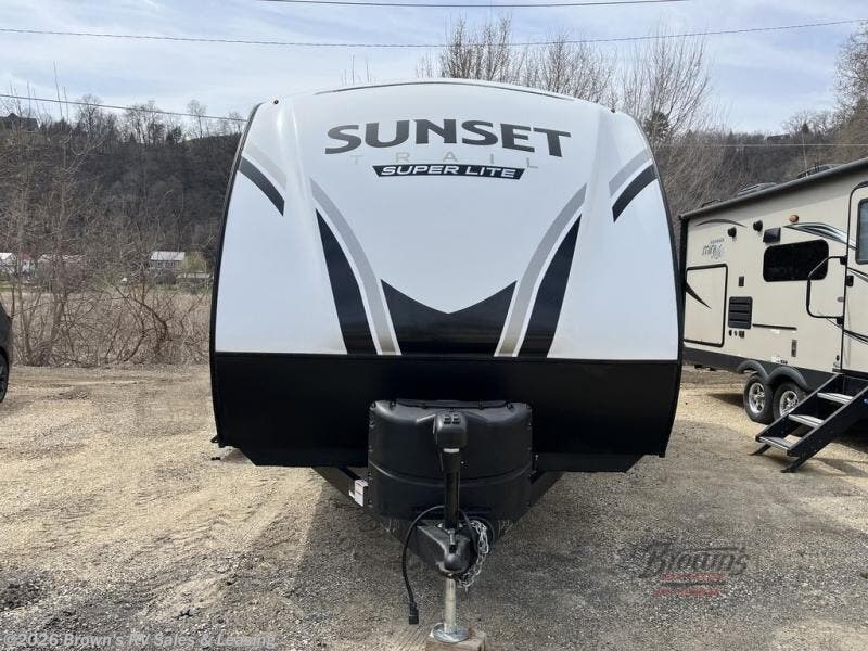 2022 Sunset Trail SS242BH by CrossRoads from Brown's RV Sales & Leasing in Guttenberg, Iowa