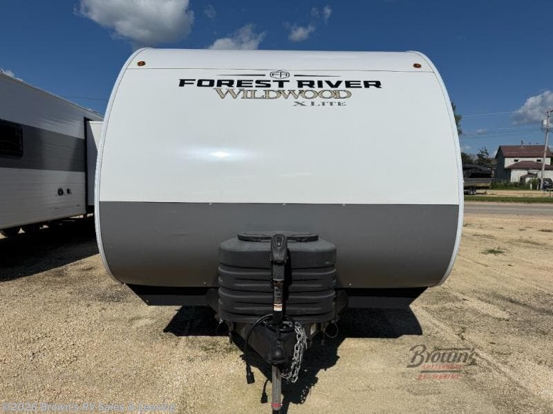 2025 Forest River Wildwood X-Lite 273QBXL - Used Travel Trailer For Sale by Brown's RV Sales & Leasing in Guttenberg, Iowa features Slideout