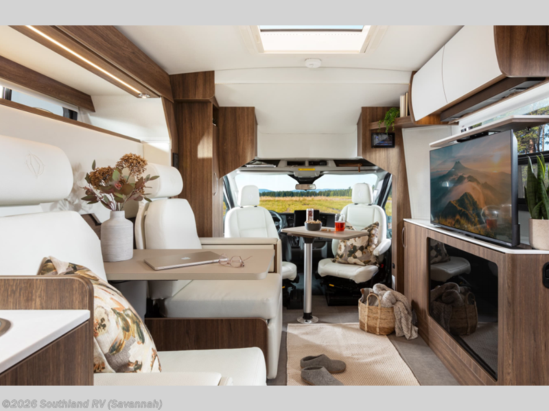 New 2027 Leisure Travel Wonder 24MBL-AWD available in Savannah, Georgia