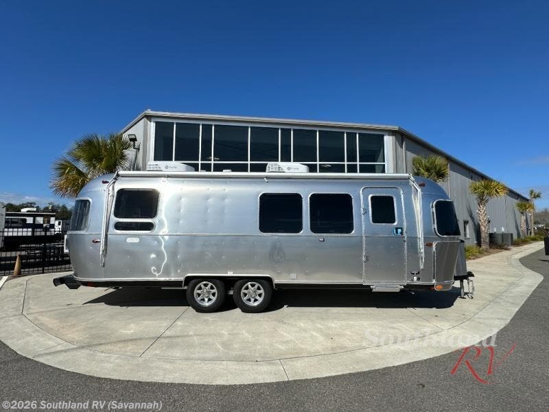 New 2026 Airstream Flying Cloud 28RB Queen available in Savannah, Georgia