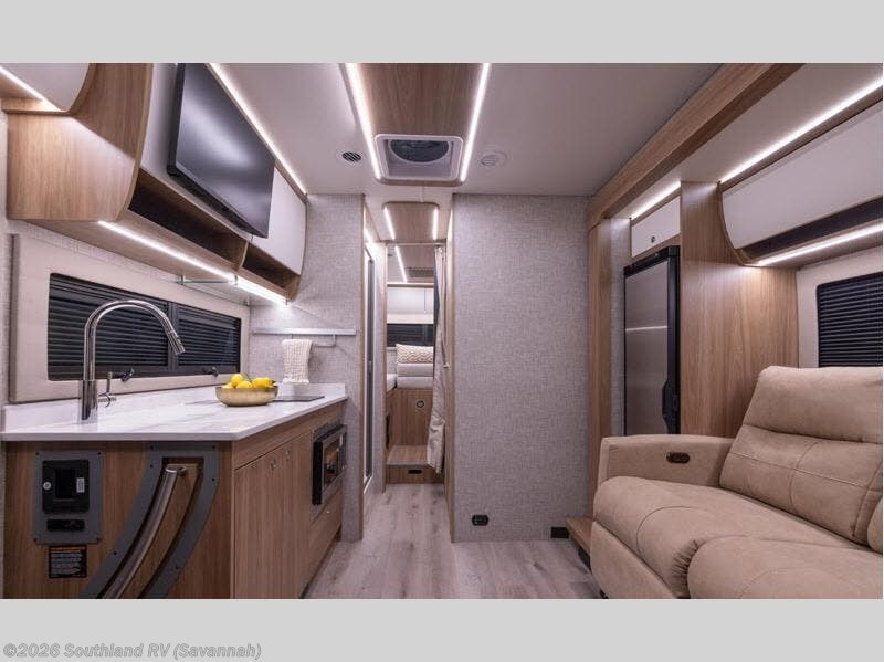 2027 Wayfarer 25 XLW by Tiffin from Southland RV in Savannah, Georgia